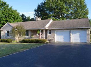 8714 Hoagland Rd, Hoagland, IN 46745