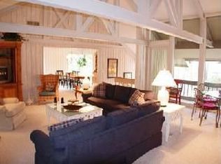 10 Oyster Catcher Rd, Hilton Head Island, SC 29928