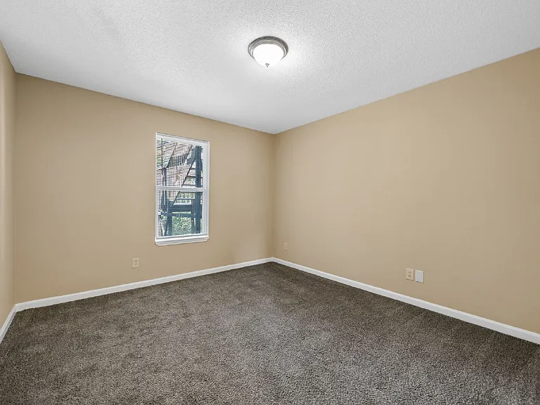 3284 Tower Dr #D — Photo 22