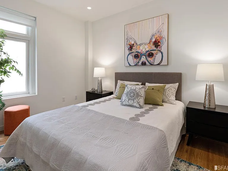 637 Powell St #102 — Photo 16