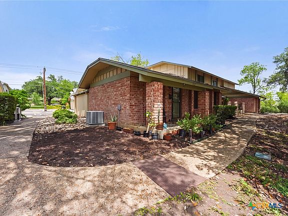 3rd image of 9622 Covey Ridge Ln