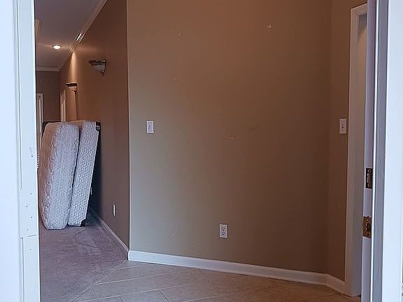 3rd image of 2367 Parc Pl