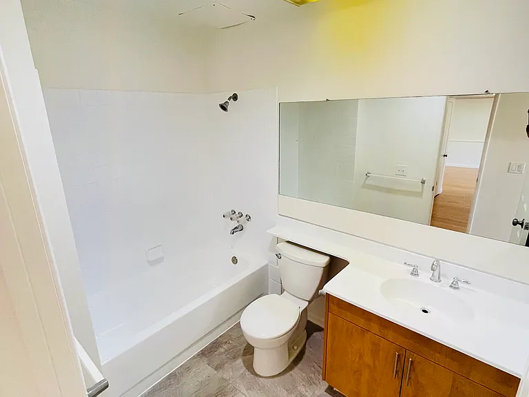 2425 Canada Blvd #106 — Photo 23
