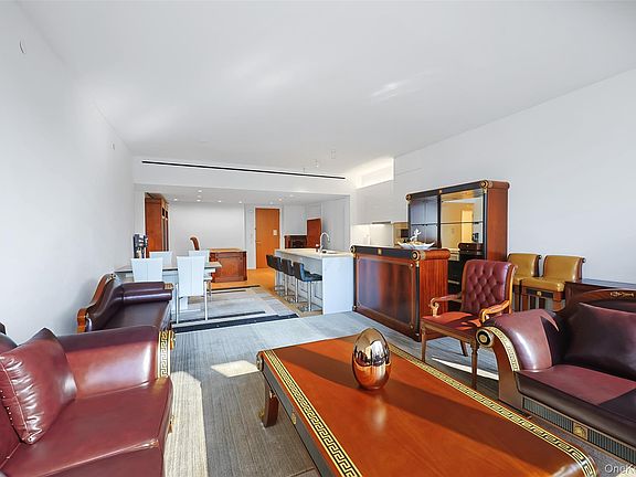 5th image of 685 1st Avenue #31F