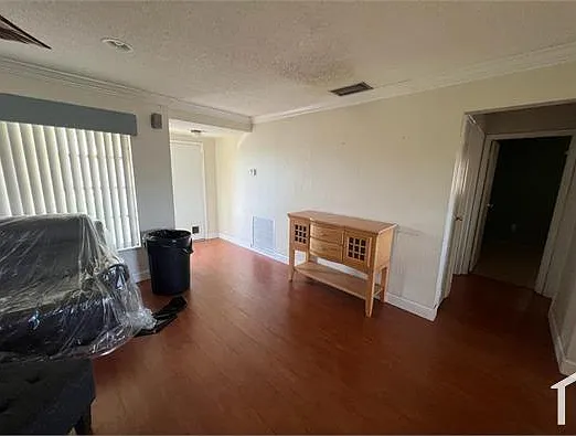 11331 NW 29th Mnr — Photo 5