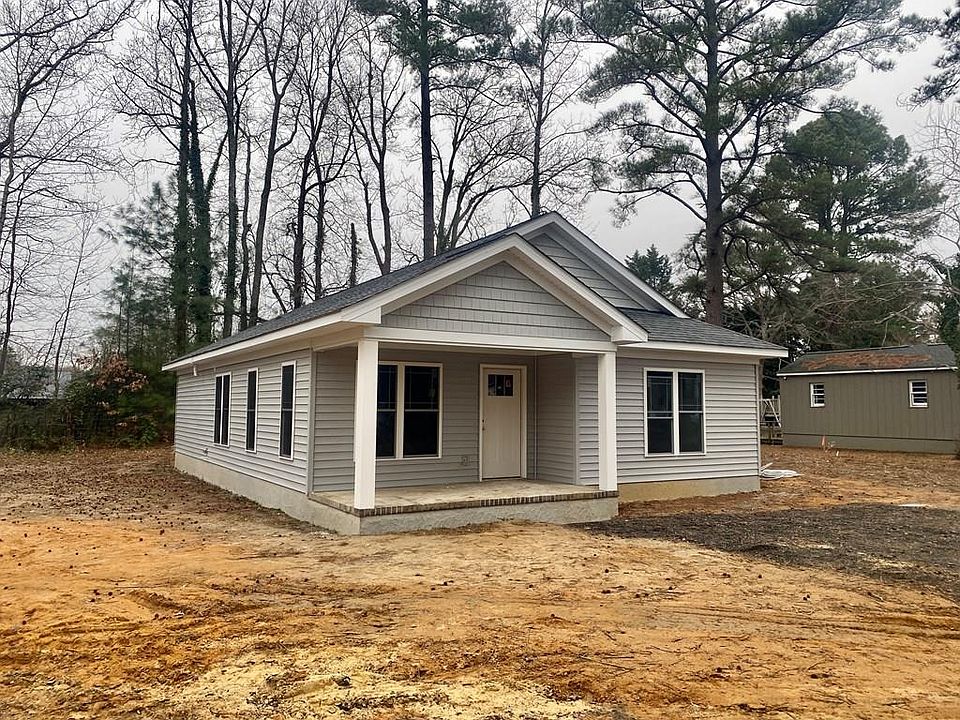 1st image of 114 Edgewood Ln