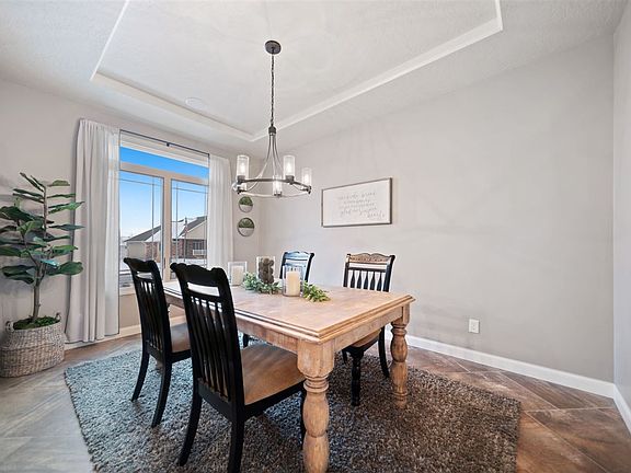 4th image of 6216 Avenue L