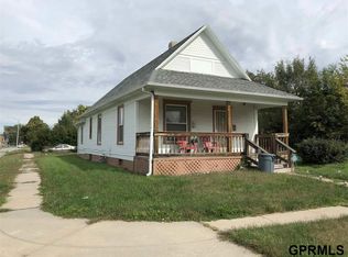 1624 Pratt St, Omaha, NE 68110