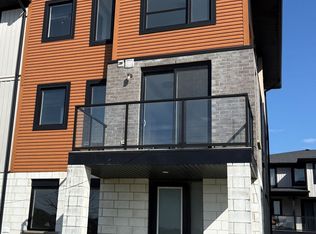 923 Sarnia Rd, London, ON N6H0J7