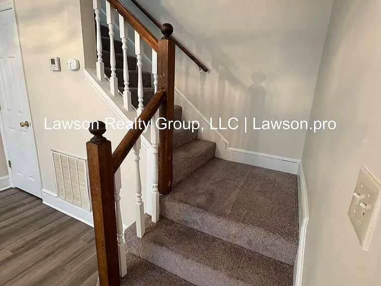 813 Gilmer Ave NW — Photo 16