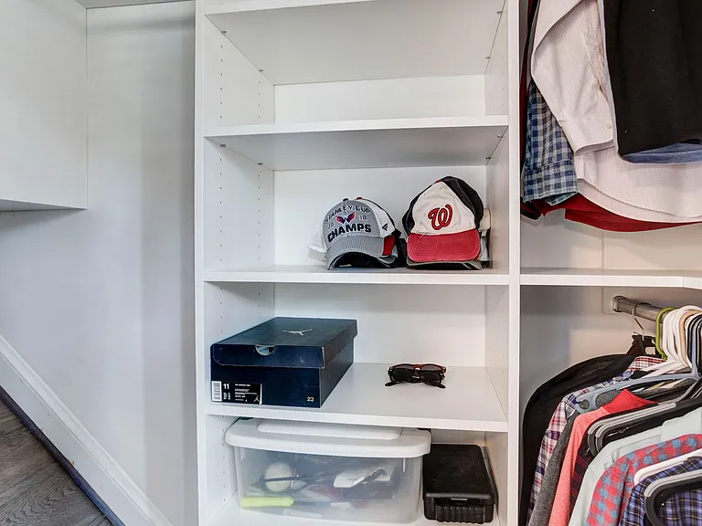 1169 Summit St NE — Photo 39