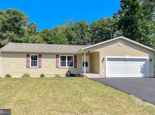 327 White Sands Dr, Lusby, MD 20657