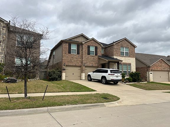 3rd image of 2520 Candle Ln