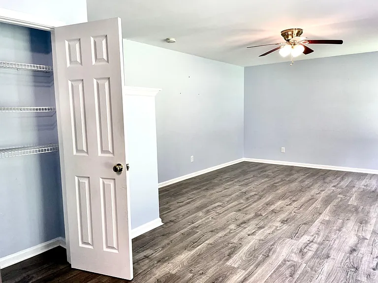 263 N Fuquay Springs Ave — Photo 9