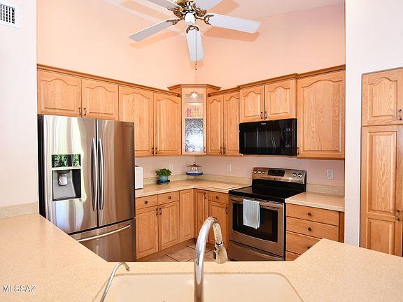 5th image of 37870 S Silverwood Dr