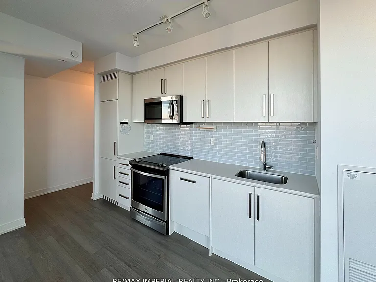 5180 Yonge St #2311 — Photo 9