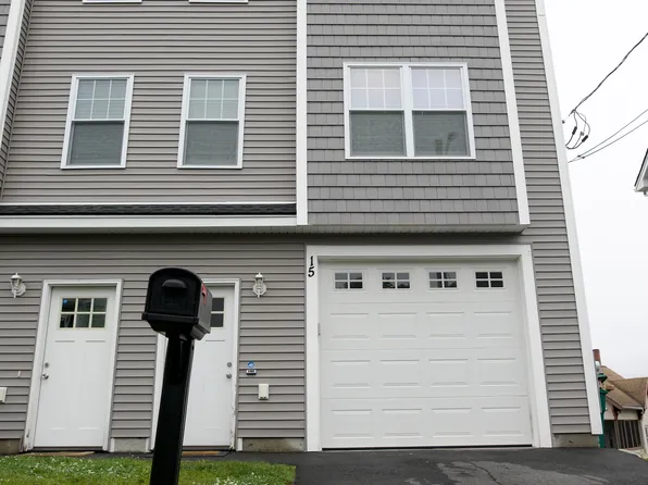 15 Irving St, Lowell, MA 01852
