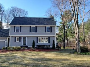4 Riversedge Dr, Salem, NH 03079