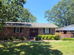 2016 Maple St, Des Arc, AR 72040