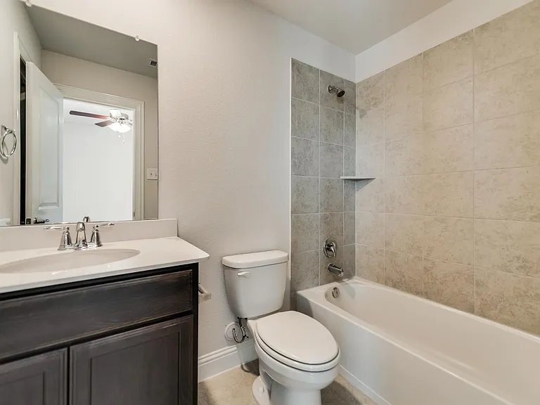 1216 Gibson Dr — Photo 34