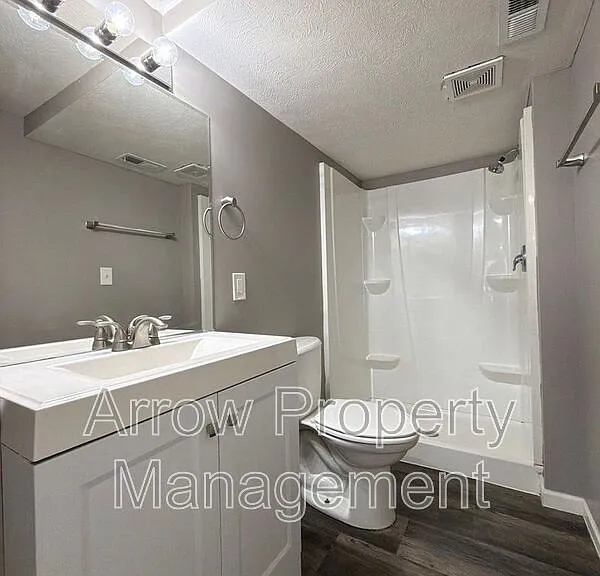 2234 Dudley St — Photo 8