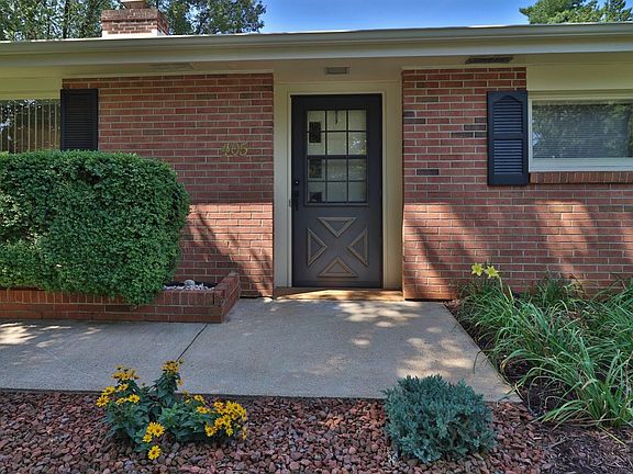3rd image of 405 Greenwell Ct