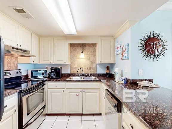 2nd image of 427 E Beach Blvd #361