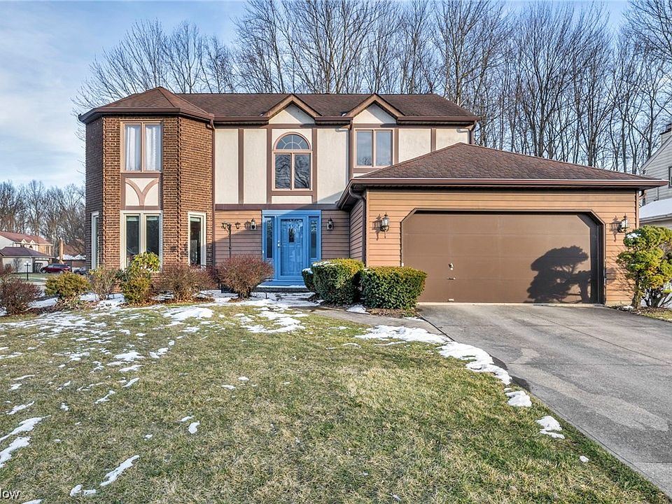 1st image of 21481 Montclare Blvd