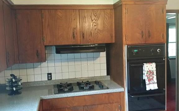 5th image of 6221 Washington Ave