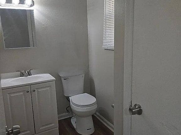 5th image of 1803 Staunton Ave NW #6