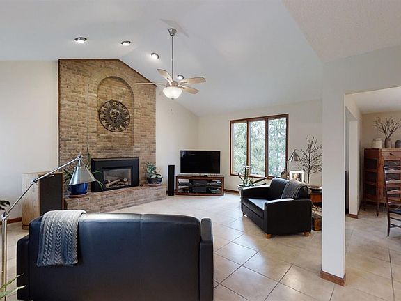 5th image of 170 Egs Blvd Lot 10