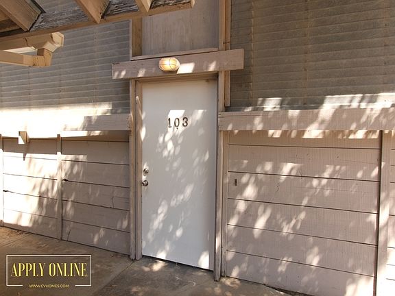 2nd image of 366 E El Paso Ave #103