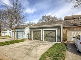 12908 W 67th St, Shawnee, KS 66216