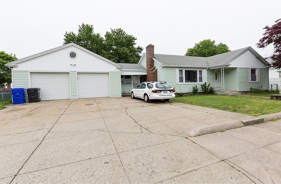 1st image of 9 Rose St