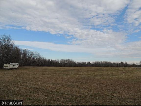 3rd image of 58 Avenue SW