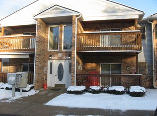 1226 Shoemaker Dr #35, Westland, MI 48185