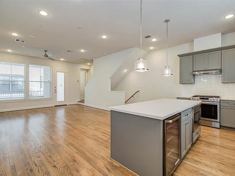 2810 Grand Fountains Dr #B — Photo 19