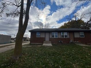 904 Randolph St, Des Moines, IA 50315