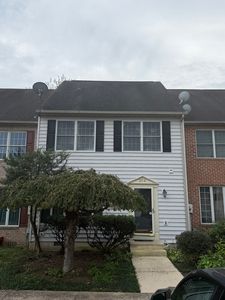 260 Morningside Dr, Falling Waters, WV, 25419