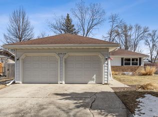 2914 12th St S, Fargo, ND 58103
