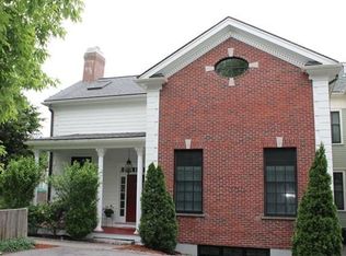 11 Chapman St, Watertown, MA 02472