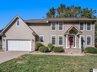 4712 S 163rd St, Omaha, NE 68135