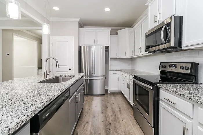 432 Tayberry Ln — Photo 9
