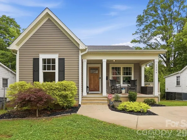 1204 Condon St, Charlotte, NC 28216