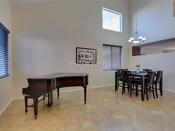4th image of 6251 Fort Worth St