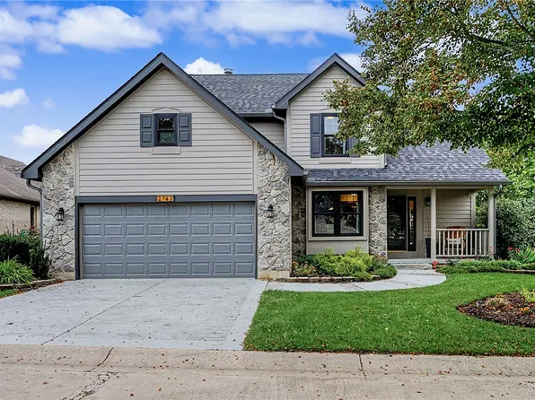 2742 Greenridge Cir, Dayton, OH 45431