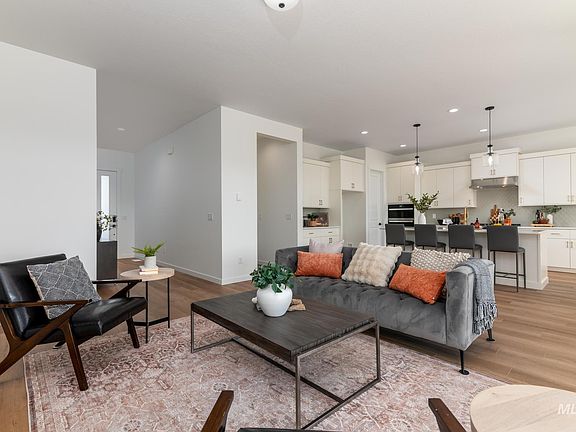 6th image of this home