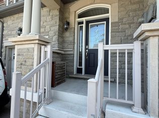 32 Spruce Pine Cres, Vaughan, ON L6A 4T3