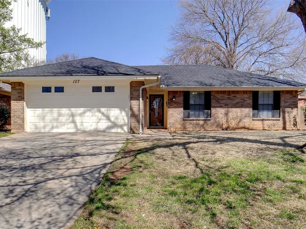 107 Ginger Ln, Euless, TX 76039