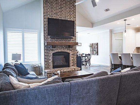 4th image of 5201 Torrey Vista Dr